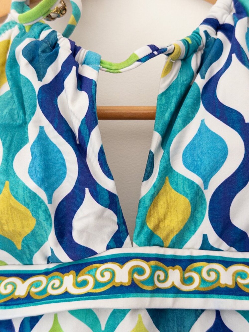 Trina Turk Tankini Swimsuit Size 6/8 Blue Green Geometric Halter 2 Piece 2000s - Picture 3 of 16